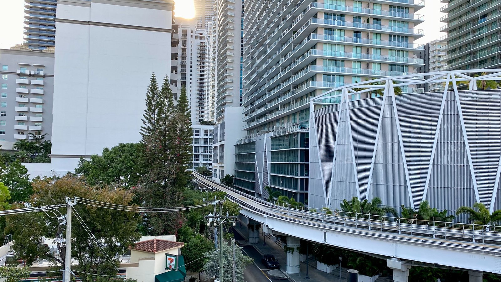 An angle of the Miami light rail running through downtown.