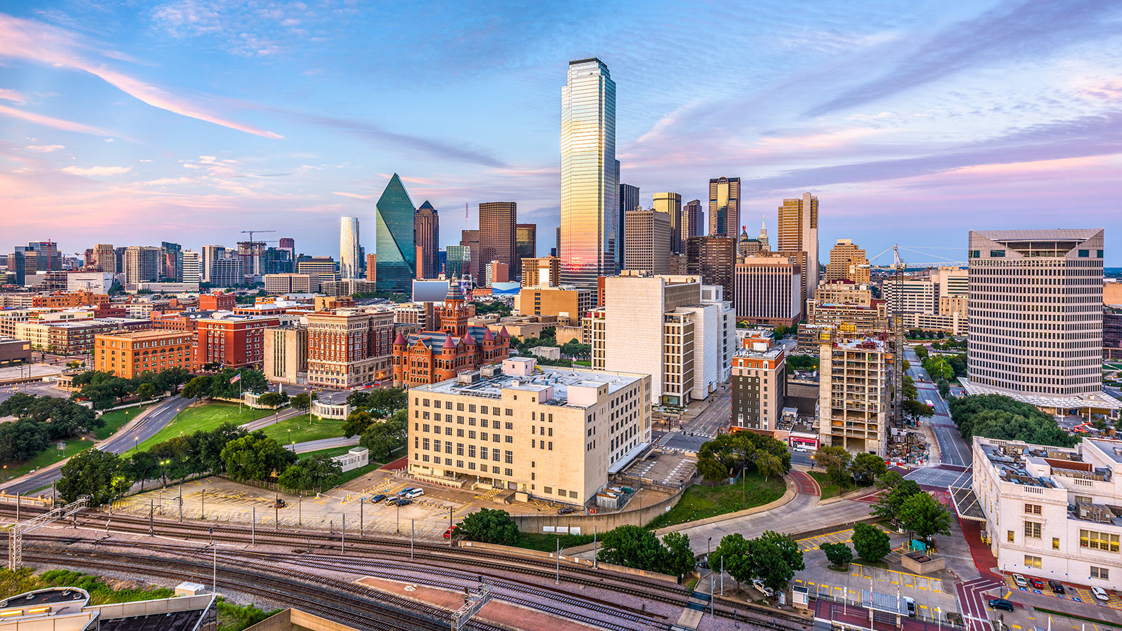 Dallas skyline